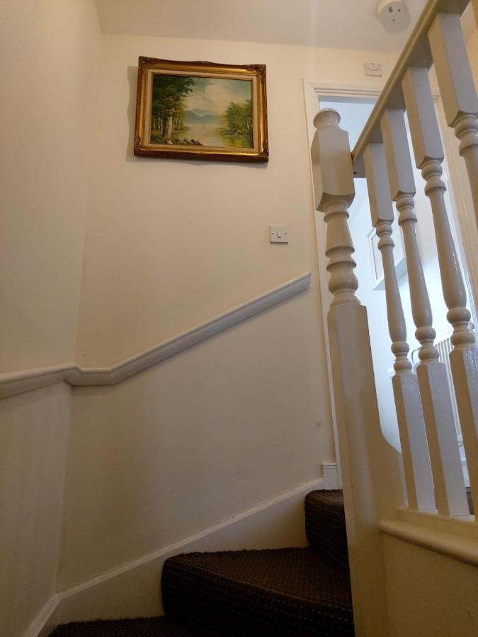 Heronsgate Gh007 ลอนดอน ภายนอก รูปภาพ